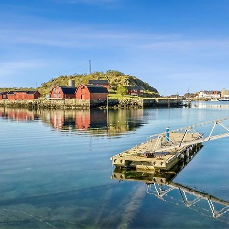 Waterfront Twin Cabin Stamsund Exterior photo